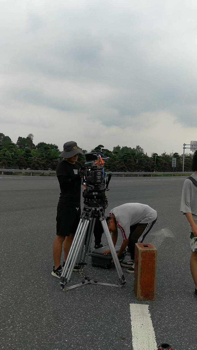 巴塘县TVC拍摄公司：唤醒集体记忆，构建跨代际沟通桥梁